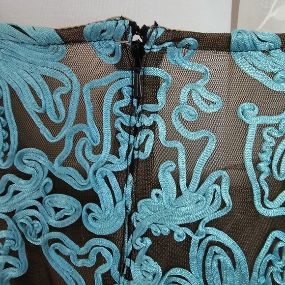 Blouse - Picture 3 of 5